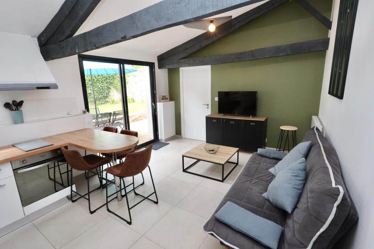 L'Atelier Et Sa Terrasse Appartement Pontivy Buitenkant foto