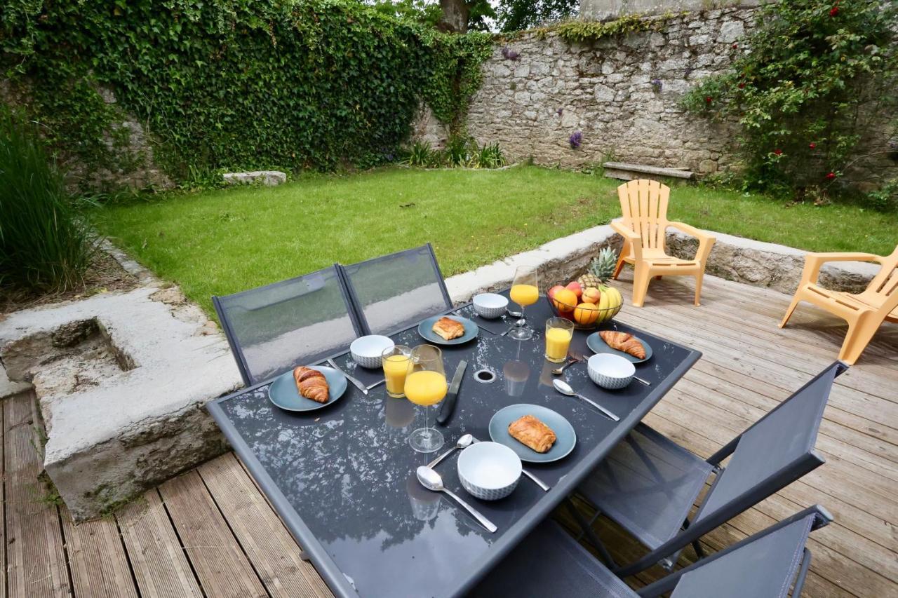 L'Atelier Et Sa Terrasse Appartement Pontivy Buitenkant foto