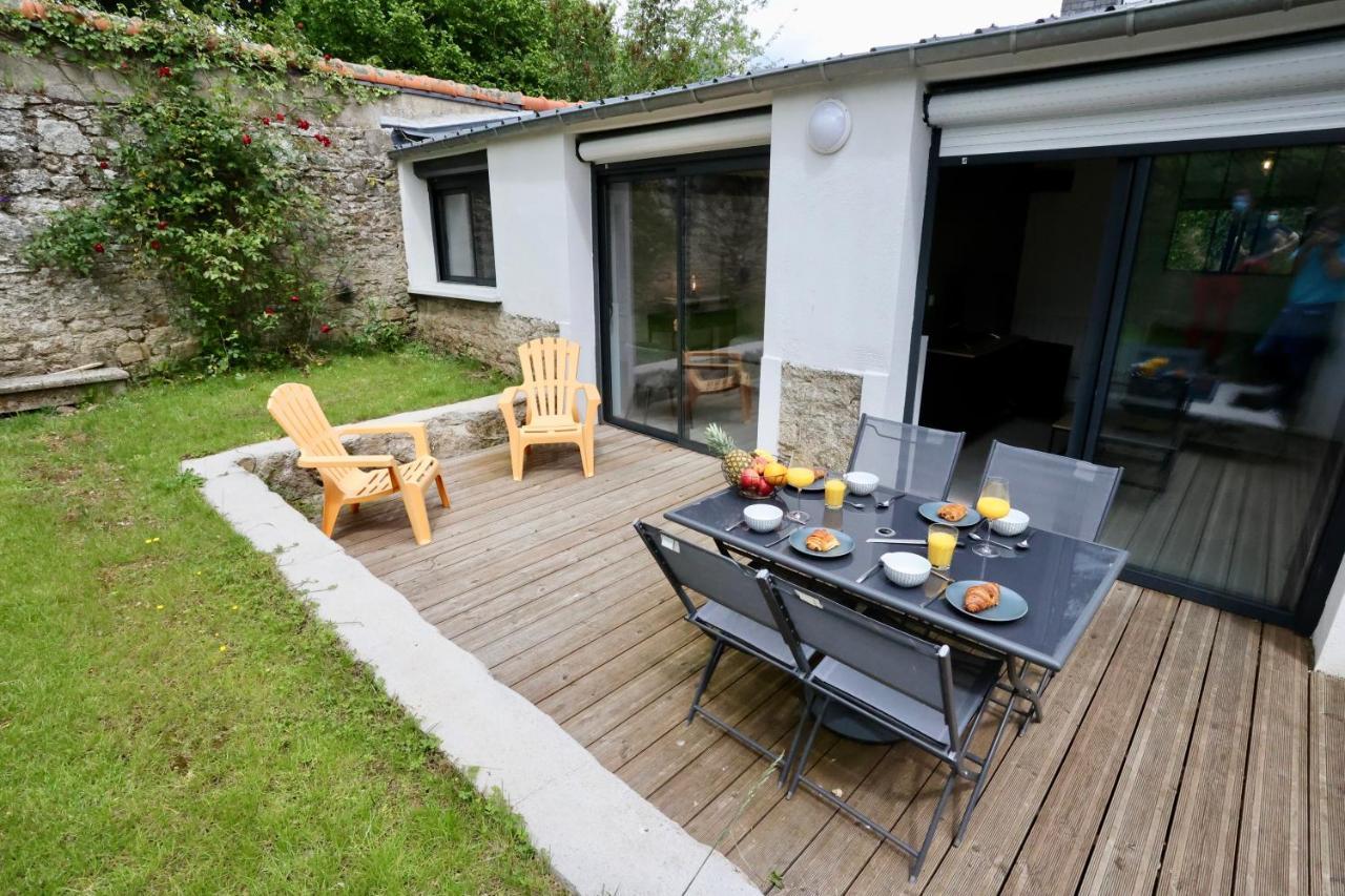 L'Atelier Et Sa Terrasse Appartement Pontivy Buitenkant foto
